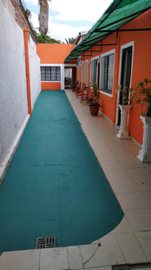 Plaza Hostel Sj 2 Salta Exterior photo